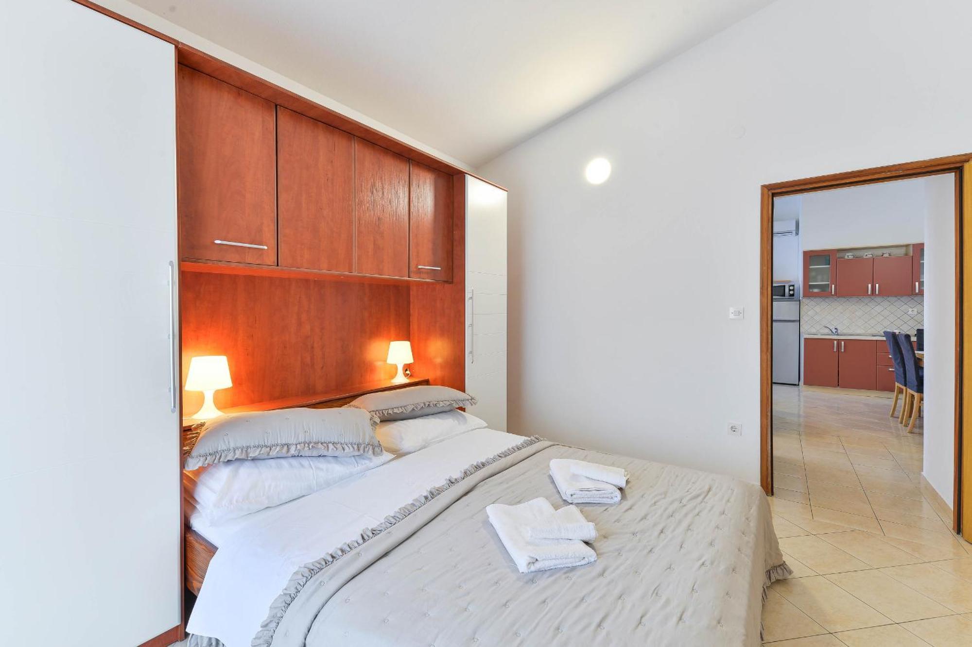 Apartment House Inga 维尔 外观 照片