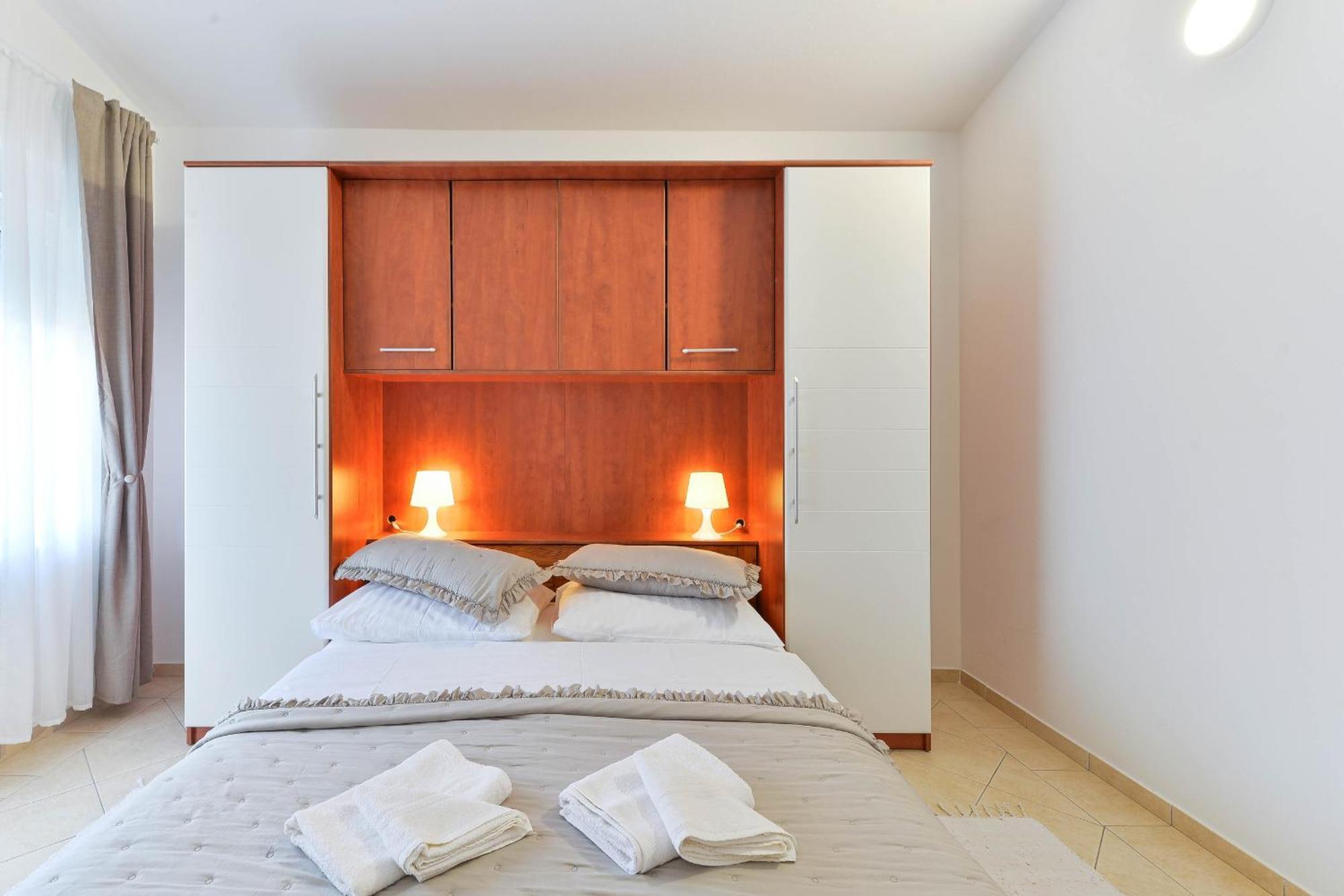 Apartment House Inga 维尔 外观 照片