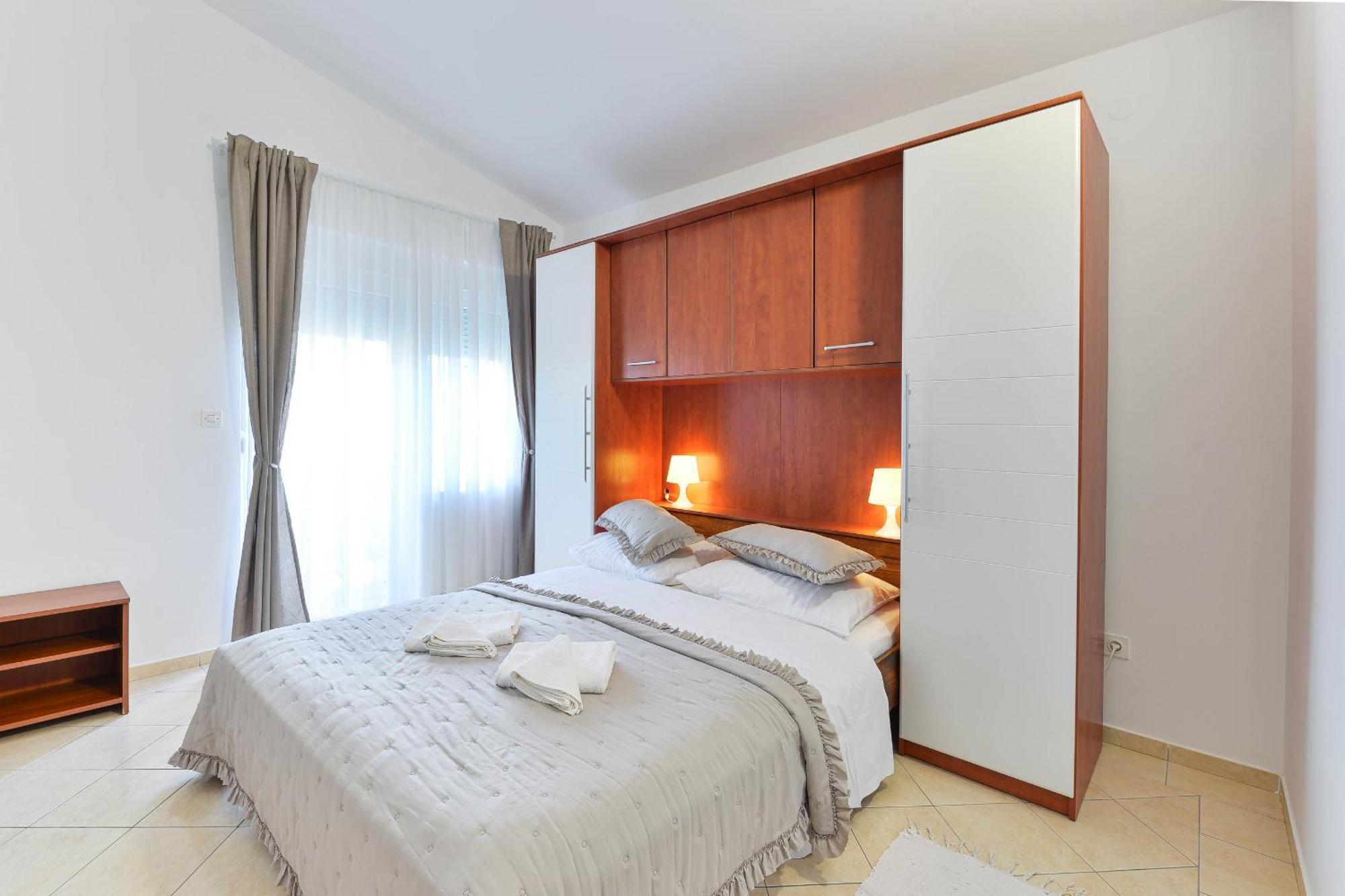 Apartment House Inga 维尔 外观 照片