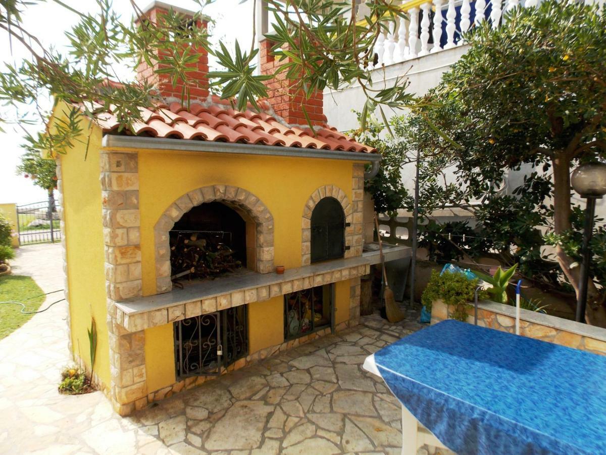 Apartment House Inga 维尔 外观 照片